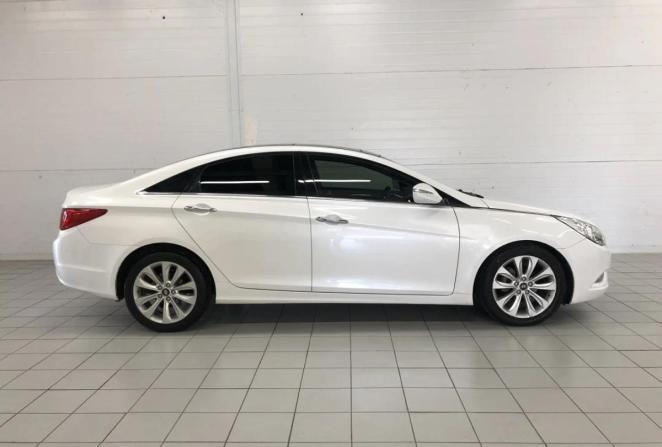 Hyundai Sonata VI (YF) с пробегом 2011 года, цена 1 420 000 рублей, 214570 км, седан, Автокод Объявления