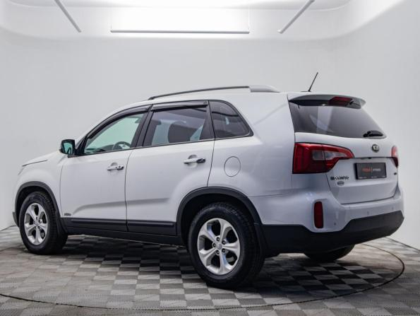 Kia Sorento II Рестайлинг с пробегом 2013 года, цена 1 500 000 рублей, 219839 км, внедорожник, Автокод Объявления