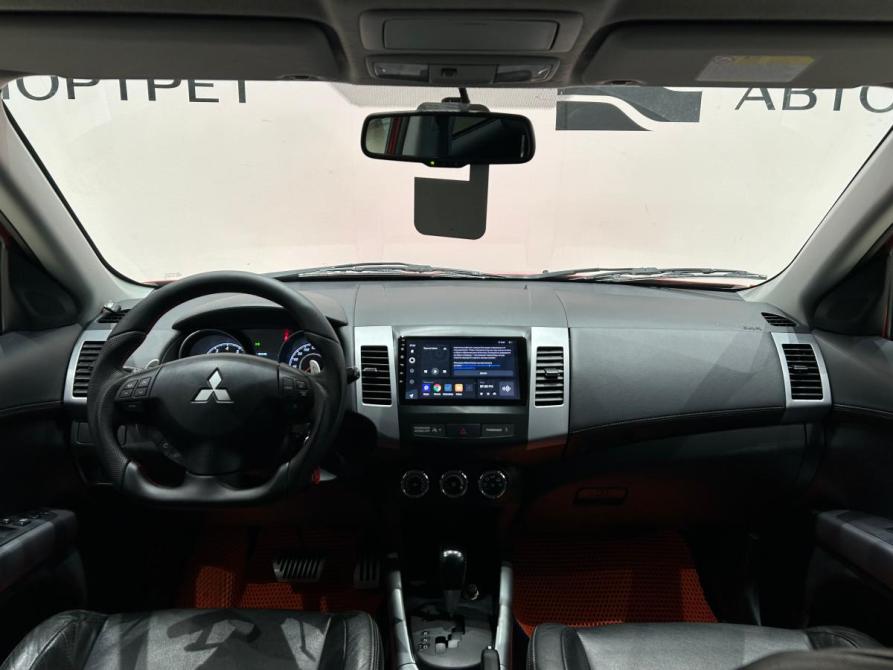 Mitsubishi Outlander II Рестайлинг Санкт-Петербург  - изображение 17