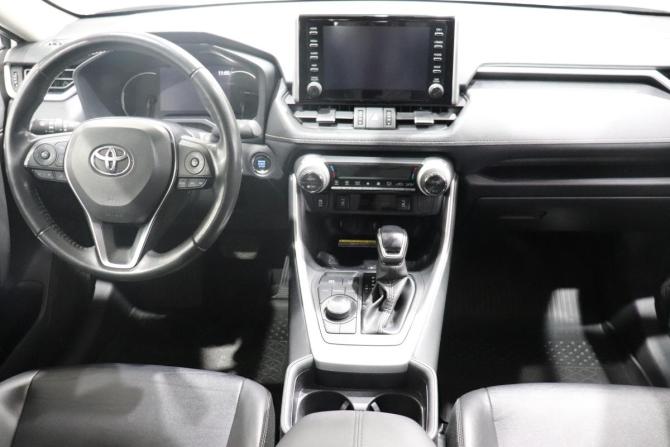 Toyota RAV4 V (XA50) с пробегом 2021 года, цена 3 320 000 рублей, 41512 км, внедорожник, Автокод Объявления