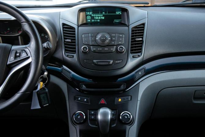 Chevrolet Orlando I с пробегом 2013 года, цена 1 098 000 рублей, 98000 км, компактвэн, Автокод Объявления