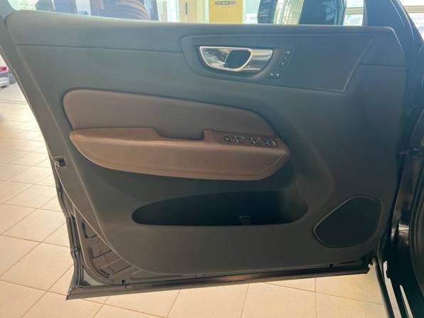 Volvo XC60 II с пробегом 2019 года, цена 3 659 900 рублей, 139282 км, внедорожник, Автокод Объявления