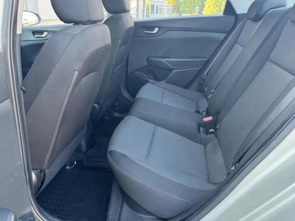 Hyundai Solaris II с пробегом 2019 года, цена 1 345 000 рублей, 68090 км, седан, Автокод Объявления