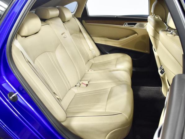 Genesis G80 I с пробегом 2018 года, цена 2 499 900 рублей, 240903 км, седан, Автокод Объявления
