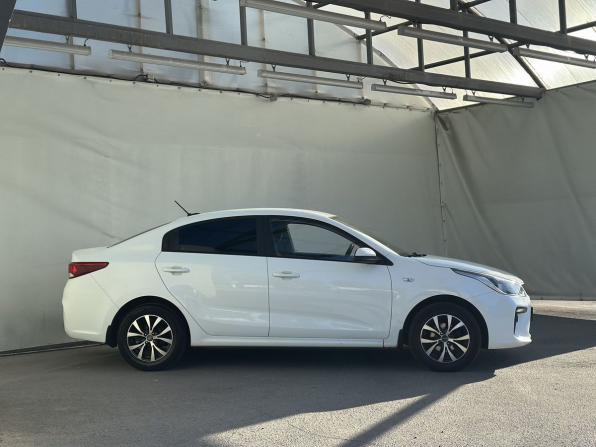 Kia Rio IV с пробегом 2019 года, цена 1 290 000 рублей, 101564 км, седан, Автокод Объявления