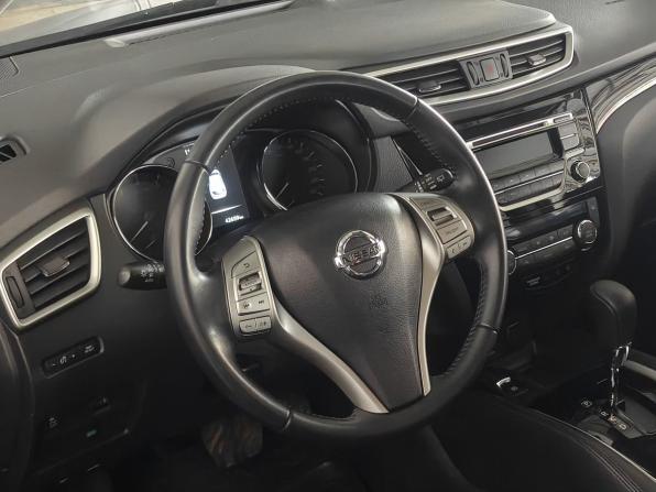 Nissan Qashqai II с пробегом 2017 года, цена 2 050 000 рублей, 42290 км, внедорожник, Автокод Объявления