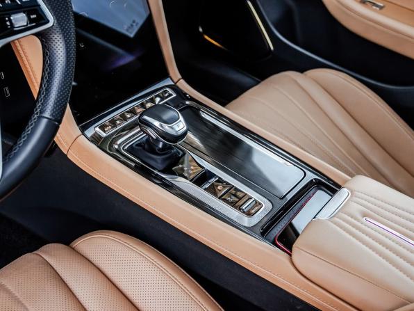 Hongqi H5 II с пробегом 2024 года, цена 3 229 000 рублей, 21222 км, седан, Автокод Объявления