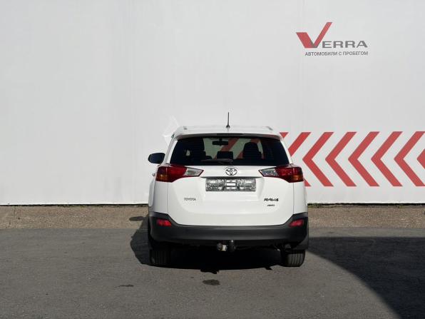 Toyota RAV4 IV (XA40) с пробегом 2015 года, цена 2 300 000 рублей, 130000 км, внедорожник, Автокод Объявления