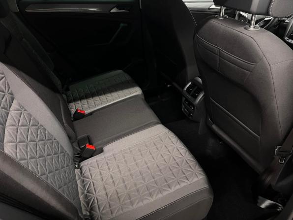 Volkswagen Tiguan II Рестайлинг с пробегом 2021 года, цена 3 747 000 рублей, 46639 км, внедорожник, Автокод Объявления