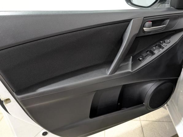 Mazda 3 II (BL) Рестайлинг с пробегом 2012 года, цена 1 190 000 рублей, 91088 км, седан, Автокод Объявления