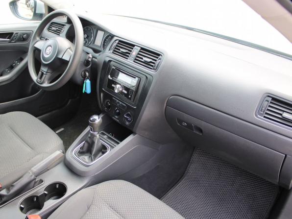 Volkswagen Jetta VI с пробегом 2013 года, цена 999 000 рублей, 146818 км, седан, Автокод Объявления