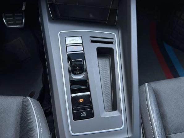 Volkswagen Golf VIII с пробегом 2020 года, цена 2 690 000 рублей, 91111 км, хэтчбек, Автокод Объявления