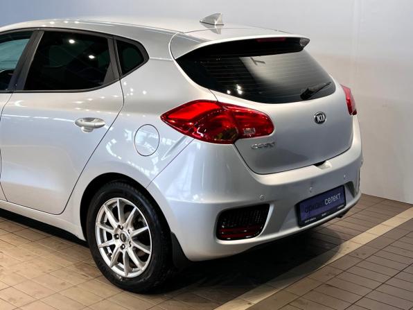 Kia Ceed II Рестайлинг с пробегом 2017 года, цена 1 405 000 рублей, 119126 км, хэтчбек, Автокод Объявления