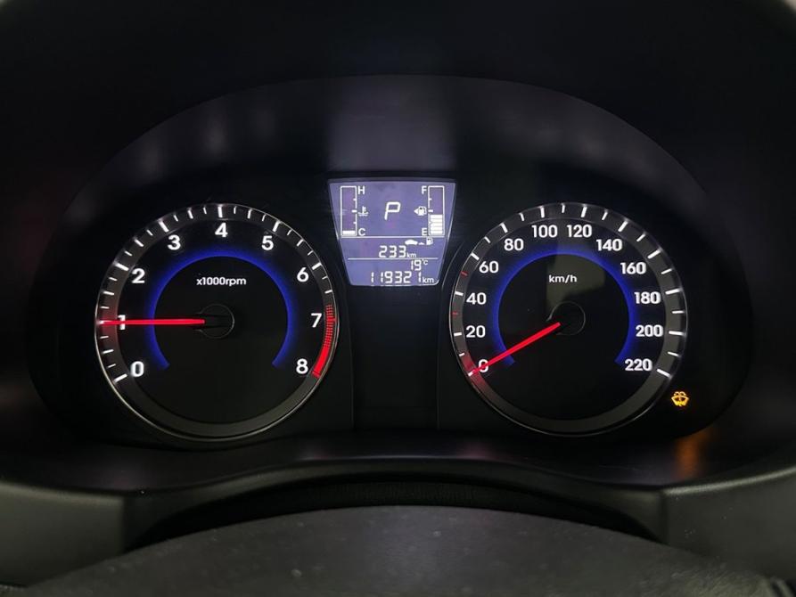 Hyundai Solaris I Рестайлинг Москва  - изображение 17