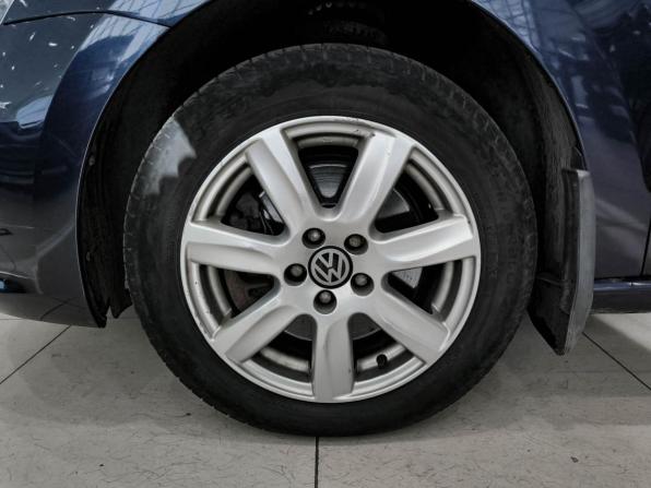 Volkswagen Polo V Рестайлинг с пробегом 2017 года, цена 1 020 000 рублей, 132136 км, седан, Автокод Объявления