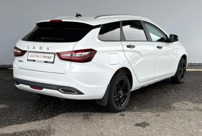 Lada (ВАЗ) Vesta I Рестайлинг (NG) с пробегом 2025 года, цена 1 371 000 рублей, 18326 км, универсал, Автокод Объявления