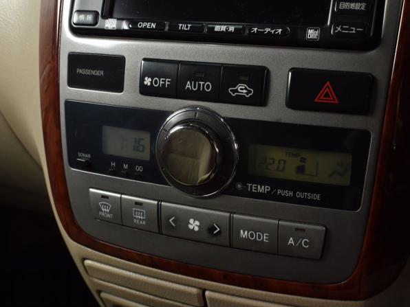 Toyota Ipsum II (M20) с пробегом 2002 года, цена 679 999 рублей, 248827 км, компактвэн, Автокод Объявления