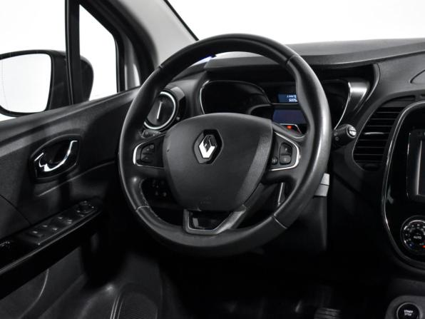 Renault Kaptur I с пробегом 2017 года, цена 1 485 000 рублей, 114479 км, внедорожник, Автокод Объявления