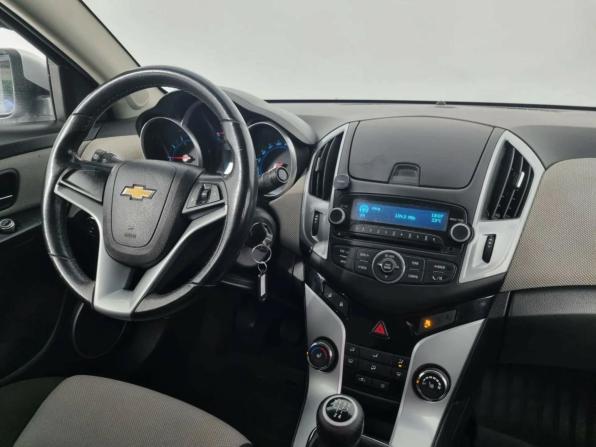 Chevrolet Cruze I Рестайлинг с пробегом 2013 года, цена 730 000 рублей, 144955 км, седан, Автокод Объявления