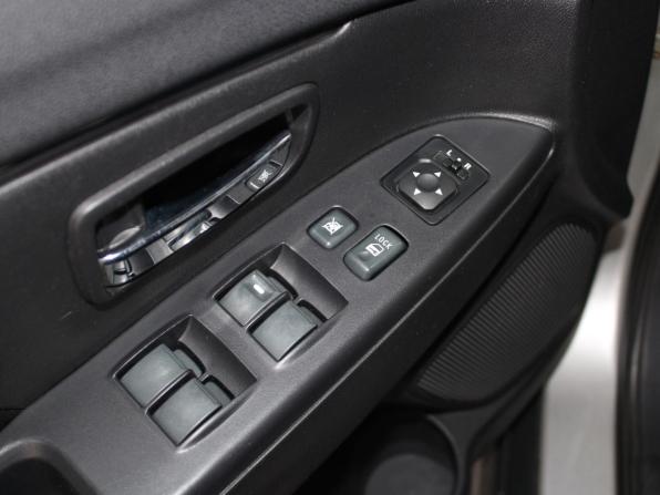 Mitsubishi ASX I с пробегом 2013 года, цена 859 900 рублей, 353985 км, внедорожник, Автокод Объявления