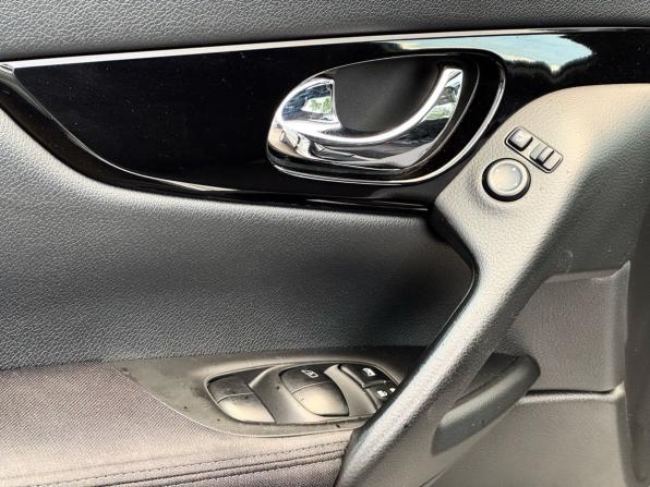Nissan Qashqai II с пробегом 2016 года, цена 1 469 000 рублей, 140768 км, внедорожник, Автокод Объявления
