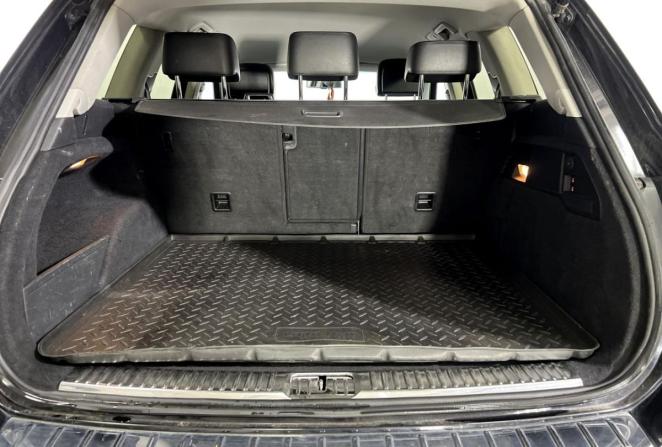 Volkswagen Touareg II с пробегом 2012 года, цена 1 700 000 рублей, 225410 км, внедорожник, Автокод Объявления