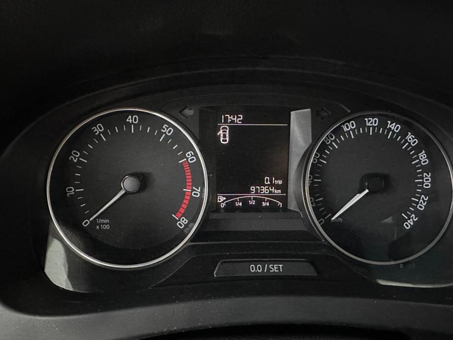 Skoda Rapid I Оренбург  - изображение 10