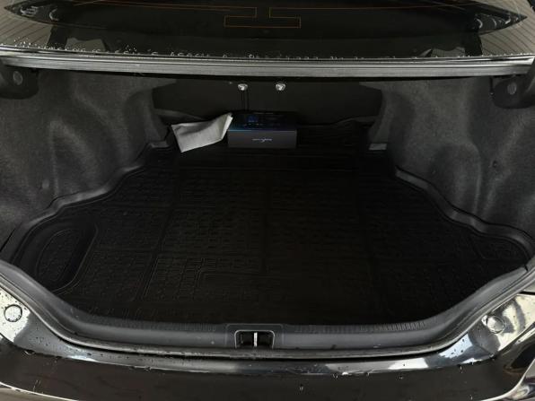 Toyota Camry VII (XV50) Рестайлинг с пробегом 2016 года, цена 1 859 000 рублей, 173000 км, седан, Автокод Объявления