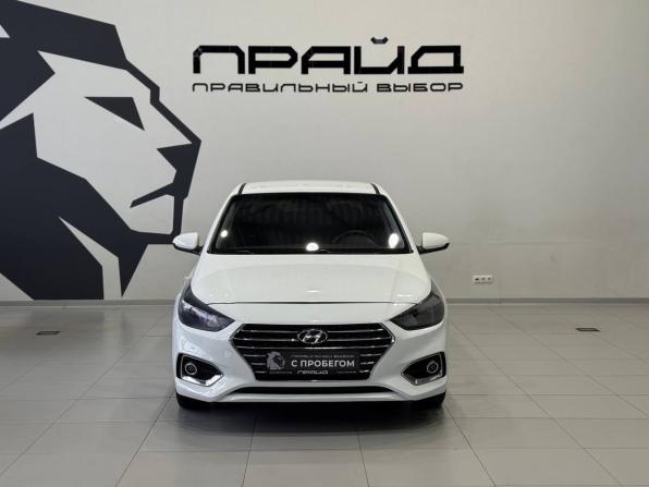 Hyundai Solaris II с пробегом 2017 года, цена 1 369 900 рублей, 99850 км, седан, Автокод Объявления