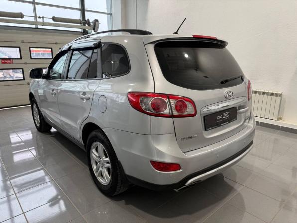 Hyundai Santa Fe II Рестайлинг с пробегом 2012 года, цена 1 419 000 рублей, 152446 км, внедорожник, Автокод Объявления