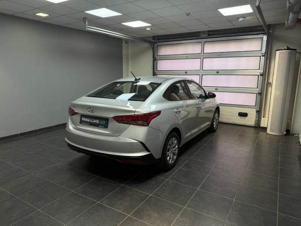 Hyundai Solaris II Рестайлинг с пробегом 2021 года, цена 1 345 000 рублей, 132030 км, седан, Автокод Объявления
