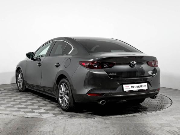 Mazda 3 IV (BP) с пробегом 2021 года, цена 1 690 000 рублей, 45000 км, седан, Автокод Объявления