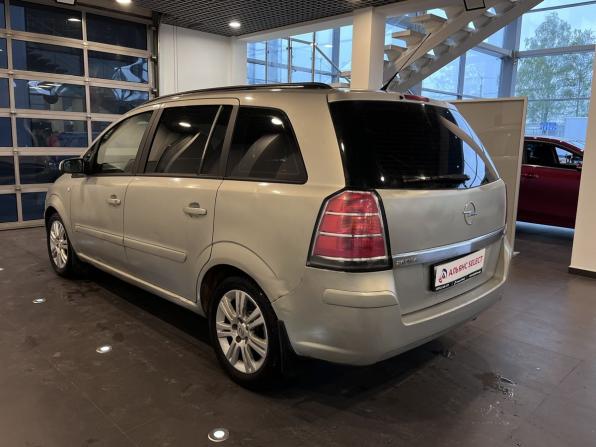 Opel Zafira B с пробегом 2008 года, цена 365 000 рублей, 329420 км, компактвэн, Автокод Объявления