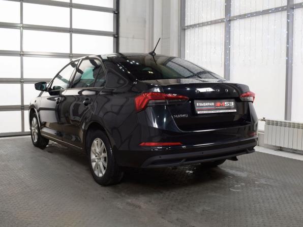Skoda Rapid II с пробегом 2021 года, цена 1 399 995 рублей, 175419 км, лифтбек, Автокод Объявления