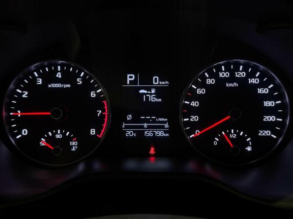 Kia Rio IV с пробегом 2018 года, цена 1 349 243 рубля, 156798 км, хэтчбек, Автокод Объявления