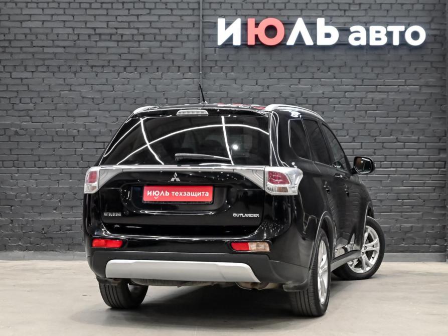 Mitsubishi Outlander III Рестайлинг Екатеринбург  - изображение 4