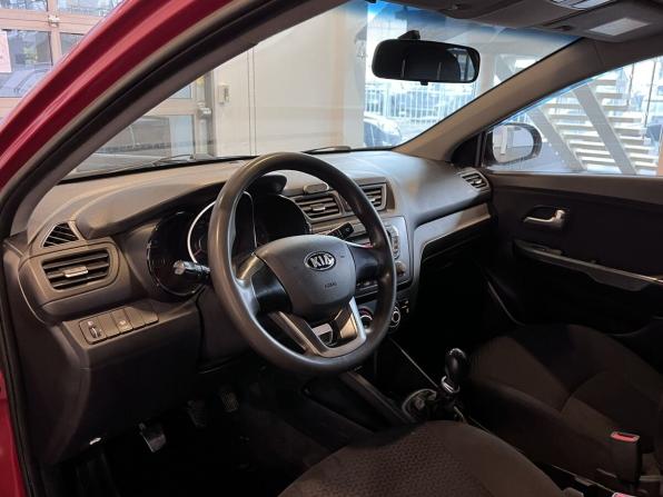 Kia Rio III с пробегом 2013 года, цена 720 000 рублей, 235360 км, седан, Автокод Объявления