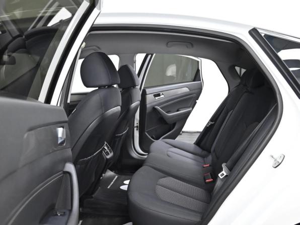 Hyundai Sonata VII (LF) Рестайлинг с пробегом 2018 года, цена 1 249 000 рублей, 99000 км, седан, Автокод Объявления