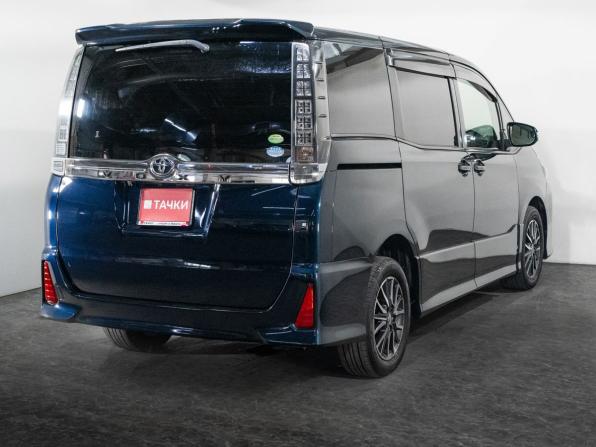 Toyota Voxy III (R80) с пробегом 2014 года, цена 1 750 000 рублей, 246939 км, минивэн, Автокод Объявления