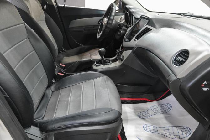 Chevrolet Cruze I с пробегом 2012 года, цена 899 000 рублей, 176000 км, хэтчбек, Автокод Объявления