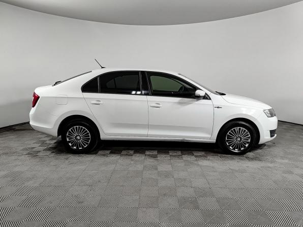 Skoda Rapid I Рестайлинг с пробегом 2019 года, цена 1 370 000 рублей, 78464 км, лифтбек, Автокод Объявления