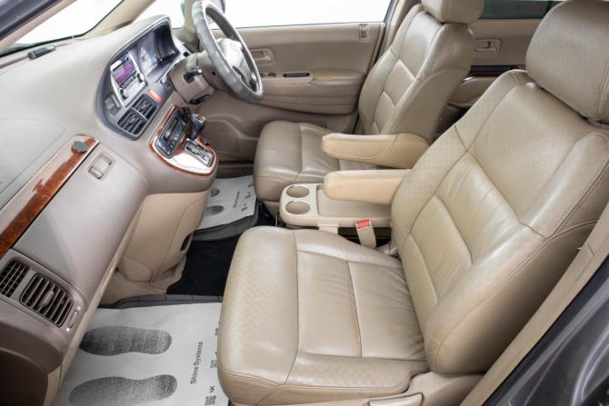 Honda Odyssey II Рестайлинг с пробегом 2003 года, цена 779 000 рублей, 207000 км, компактвэн, Автокод Объявления