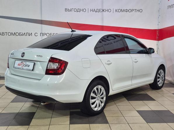 Skoda Rapid I Рестайлинг с пробегом 2018 года, цена 1 080 000 рублей, 119000 км, лифтбек, Автокод Объявления