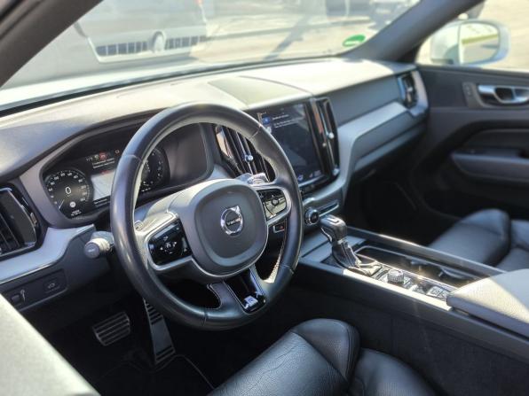 Volvo XC60 II с пробегом 2019 года, цена 3 299 000 рублей, 145523 км, внедорожник, Автокод Объявления