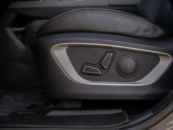 Changan CS75 Plus II с пробегом 2022 года, цена 2 099 000 рублей, 55236 км, внедорожник, Автокод Объявления