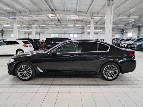 BMW 5 серии VII (G30/G31/G38) Рестайлинг с пробегом 2021 года, цена 5 200 000 рублей, 54997 км, седан, Автокод Объявления
