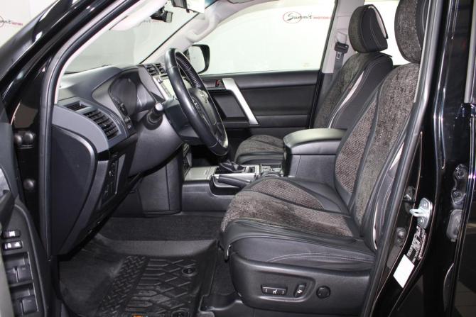 Toyota Land Cruiser Prado 150 Series Рестайлинг 2 с пробегом 2020 года, цена 5 800 000 рублей, 66681 км, внедорожник, Автокод Объявления