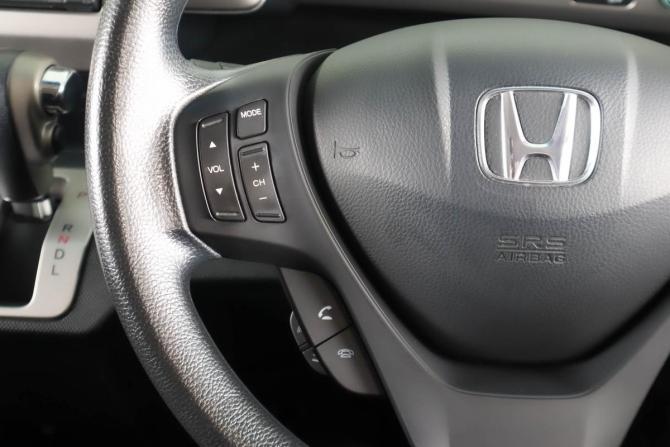 Honda Freed I Рестайлинг с пробегом 2012 года, цена 1 139 000 рублей, 86500 км, компактвэн, Автокод Объявления