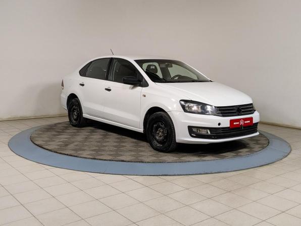 Volkswagen Polo V Рестайлинг с пробегом 2019 года, цена 499 900 рублей, 431000 км, седан, Автокод Объявления