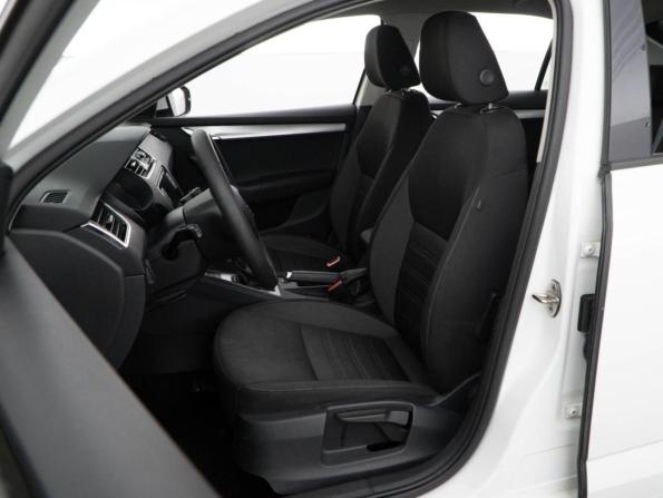 Skoda Octavia III (A7) Рестайлинг с пробегом 2019 года, цена 1 719 055 рублей, 149254 км, лифтбек, Автокод Объявления